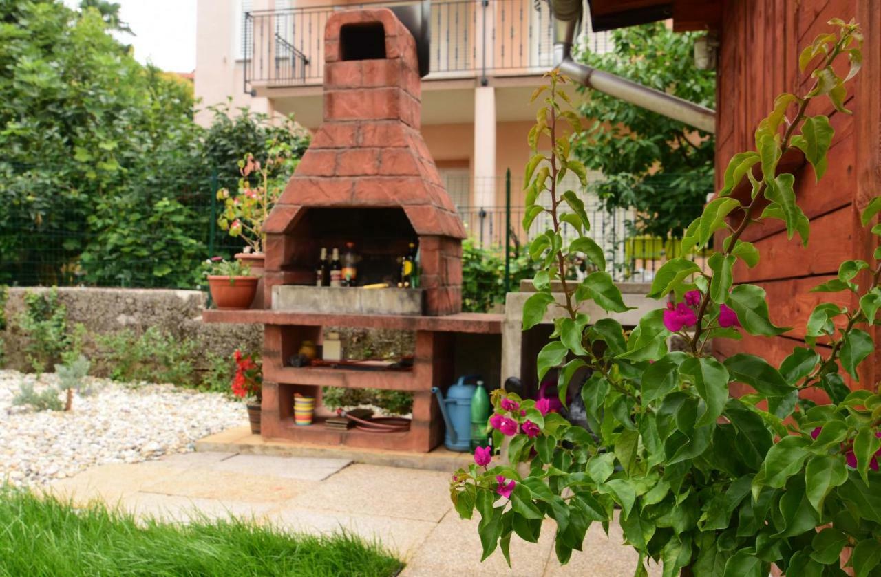 Apartamento Studio Tami I Barbi Opatija Exterior foto